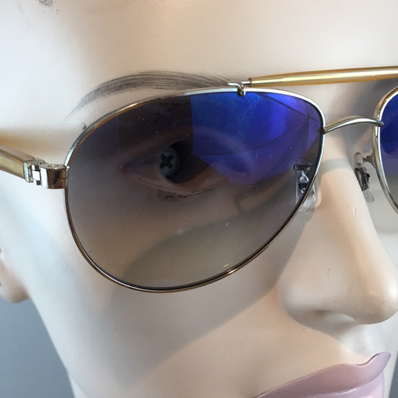 Oliver People Amanda R Hears Sunglasses - Picture 5 of 8